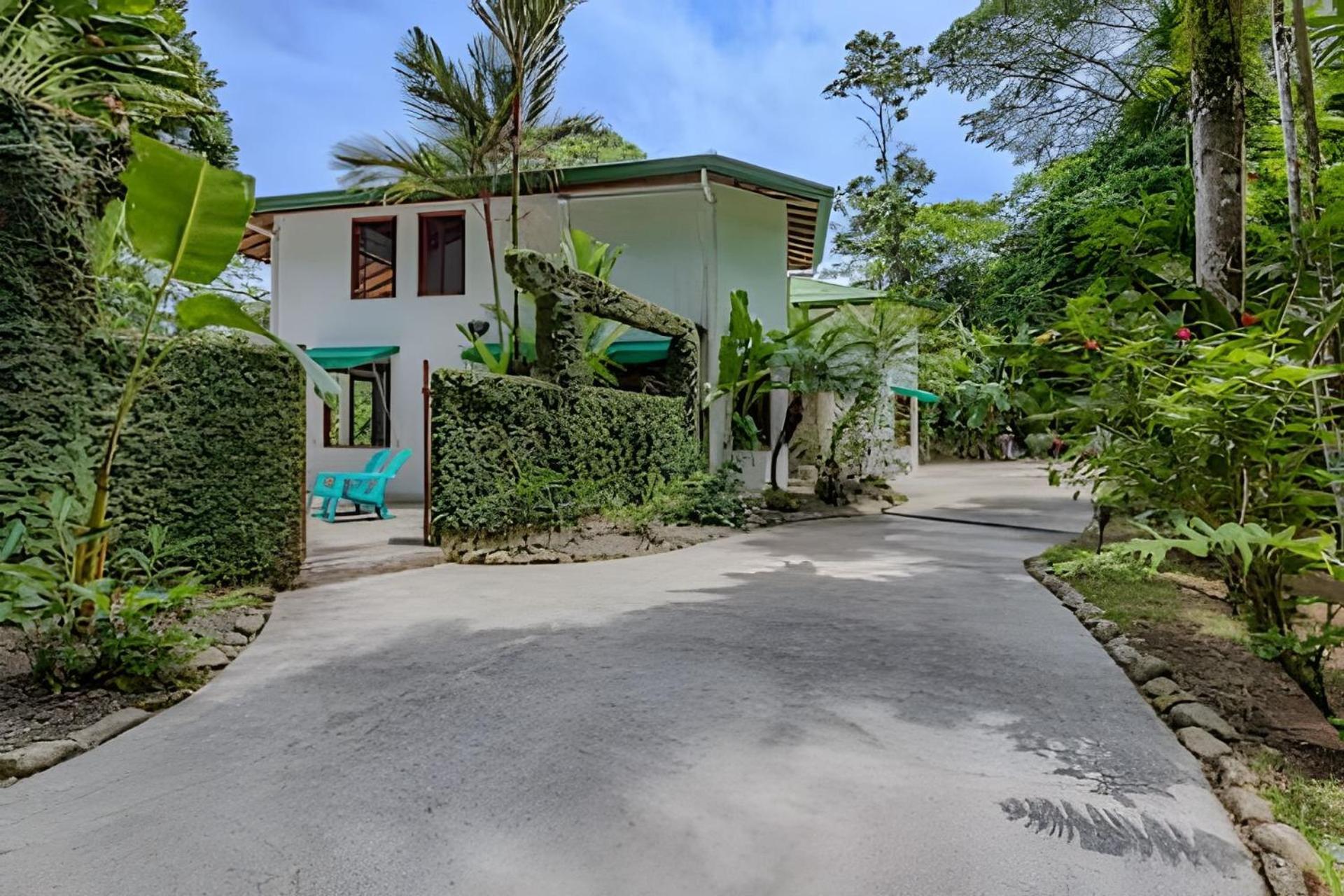The Jungle Inn Dominicalito Экстерьер фото
